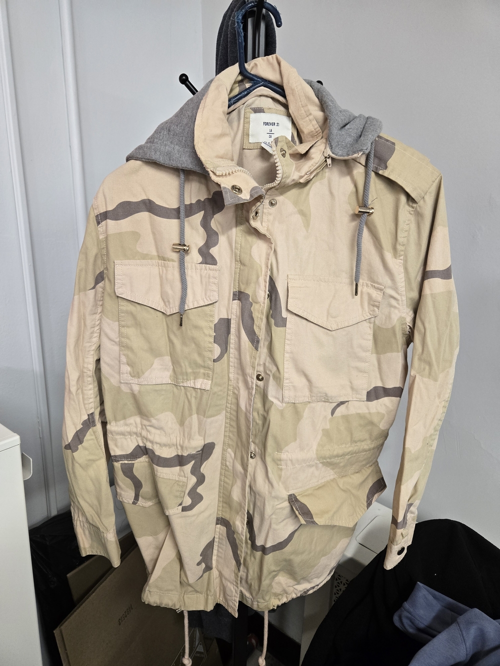 H&M Beige & Gray Camouflage Hooded Field Jacket